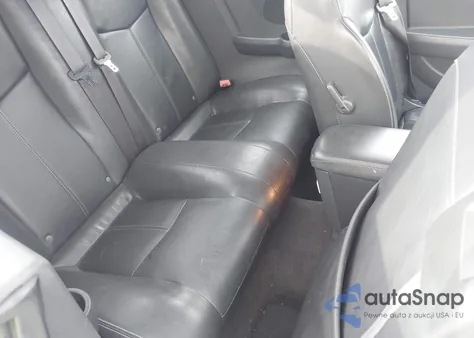 2010 Chrysler Sebring Touring z USA, uszkodzony, nr VIN 1C3BC5ED1AN200029